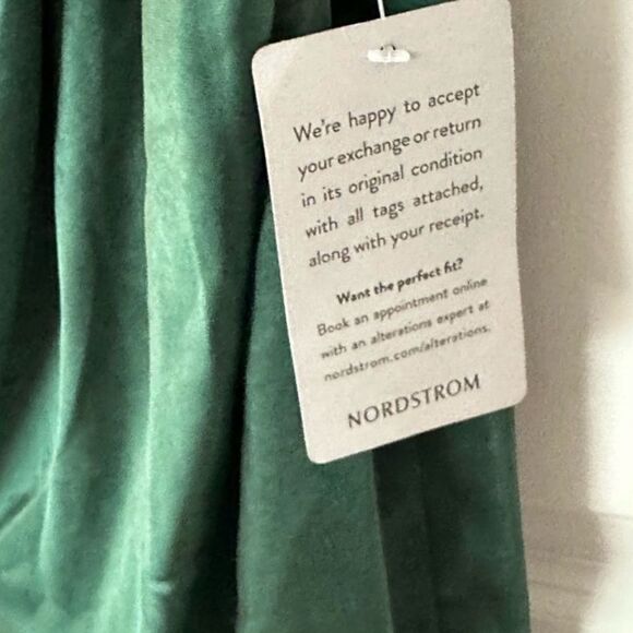 Elliatt Cassini Forest Green One Shoulder Cocktail Dress | Size M - Picture 10 of 10